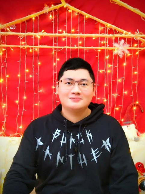 二遊四甲 劉炫佑 二遊四甲 劉炫佑
