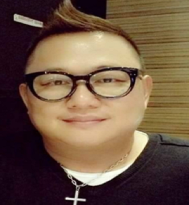 進四銀髪三甲 鄭漢琮